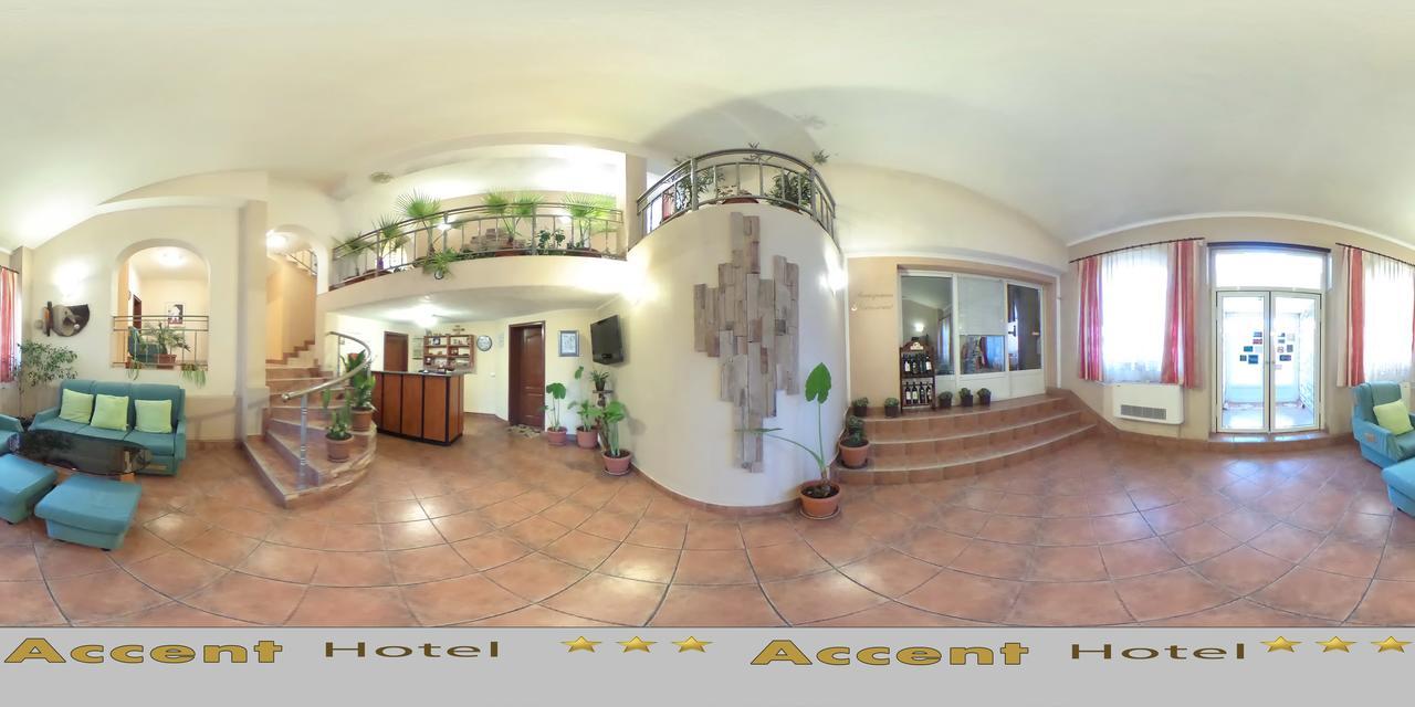 Family Hotel Accent Razgrad Exteriér fotografie